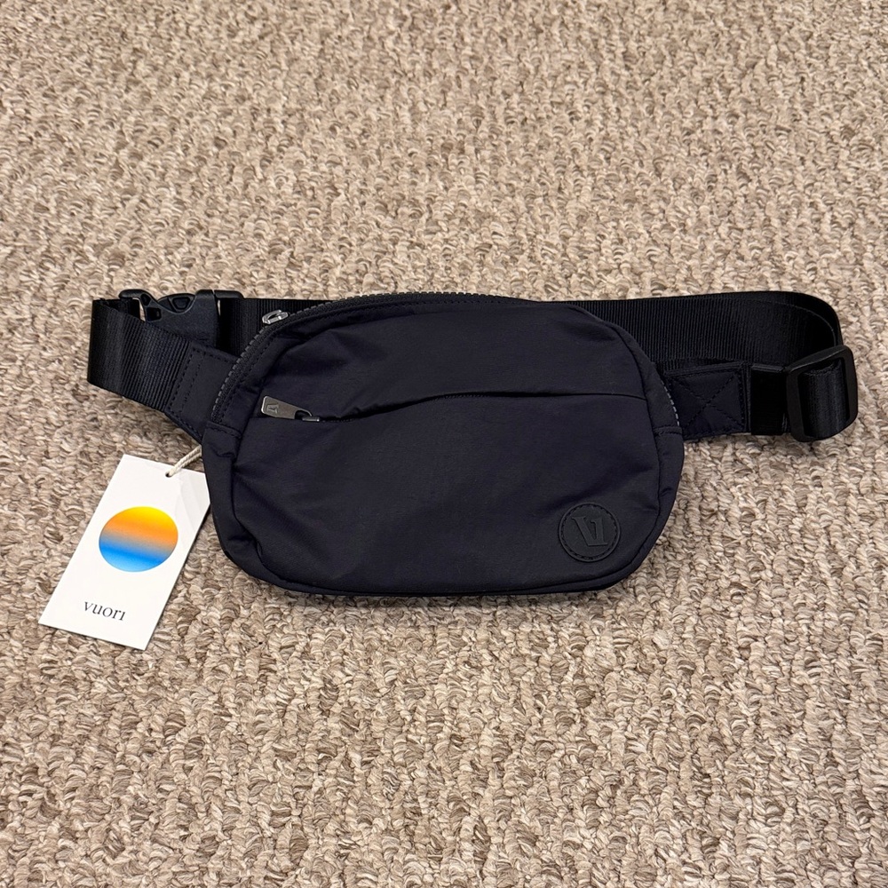 NWT Vuori Black Nylon Belt Bag